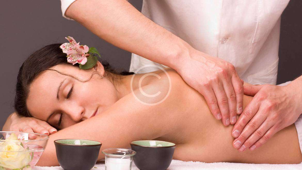 Holidays are a Time to Both Give and Receive Massage